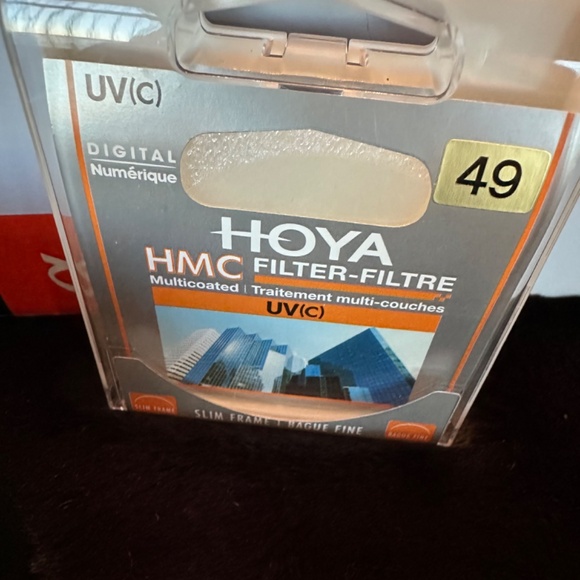 Sony Mirrorless Camera a5000 Body and Interchangeable Zoom Lens, Filter, Bag - Picture 13 of 13